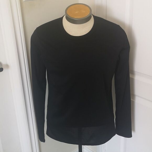 UnderāArmourĀ MenāBlackāXLāLongāSleeveāT-shirt - Picture 1 of 16